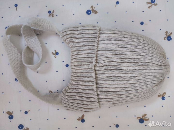 Зимняя шапка для новорожденного