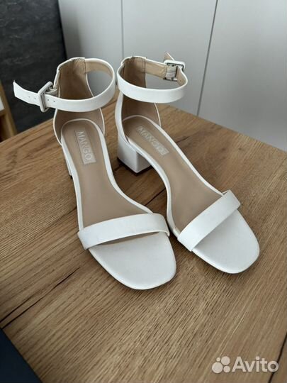 Босоножки Mango 38р