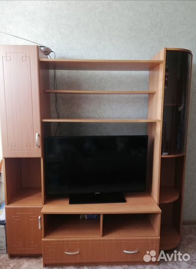 Тумба под телевизор