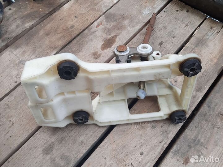 Кулиса переключения МКПП Hyundai Elantra XD