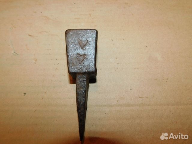 Антикварная, кованная, бабка для отбития косы ри к