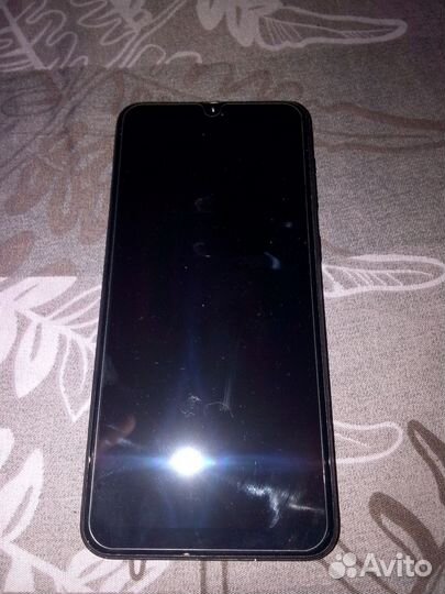 Samsung Galaxy A50, 4/64 ГБ
