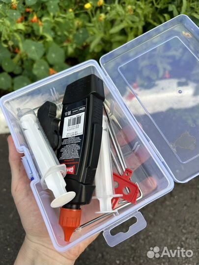 Набор для прокачки гидравлических тормозов