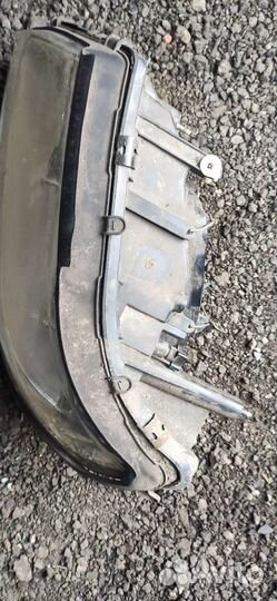 Фара левая на УАЗ Патриот