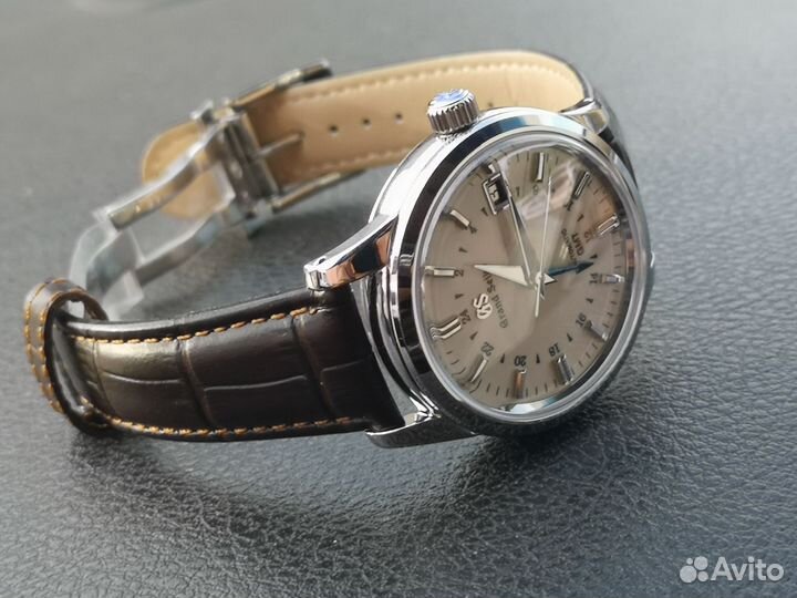 Grand Seiko sbgm221 mod