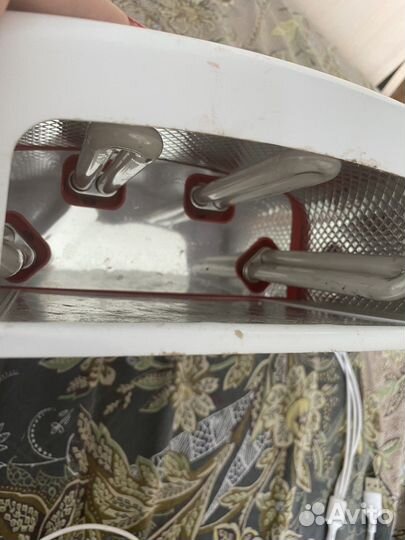 Лампа на маникюра