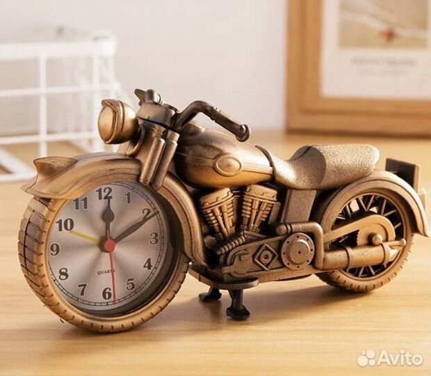 Часы будильник модель Харлей Дэвидсон Мотоцикл
