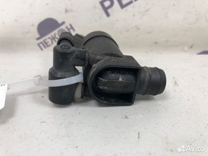 Моторчик бачка омывателя Ford Focus хэтчбек 5 дв