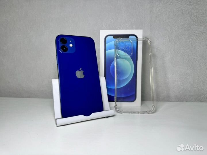 iPhone 12, 64 ГБ