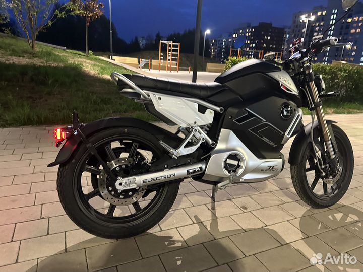 Электромотоцикл Super Soco Tc Max