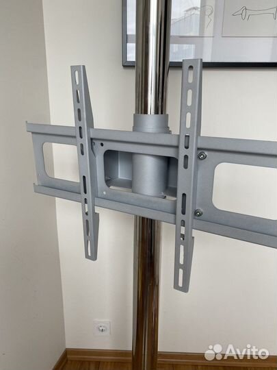 Подставка под телевизор поворотная