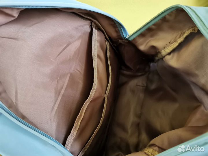 Портфель аниме