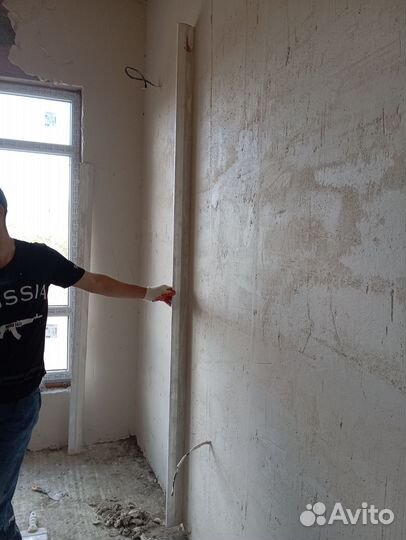 Ремонт, квартир. Штукатурка под маяк ручная