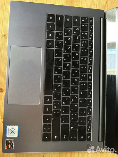 Ноутбук huawei matebook d14