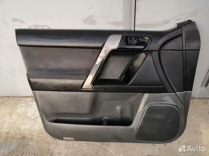 Обшивка двери,Toyota Land Cruiser Prado 150