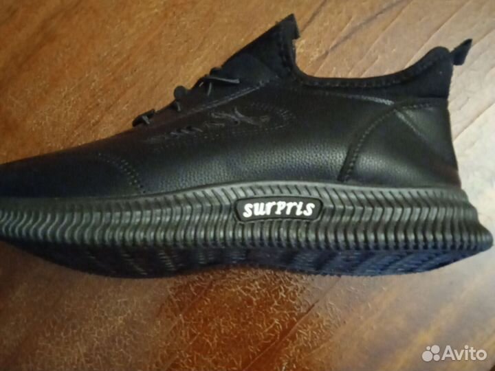 Кроссовки с мехом