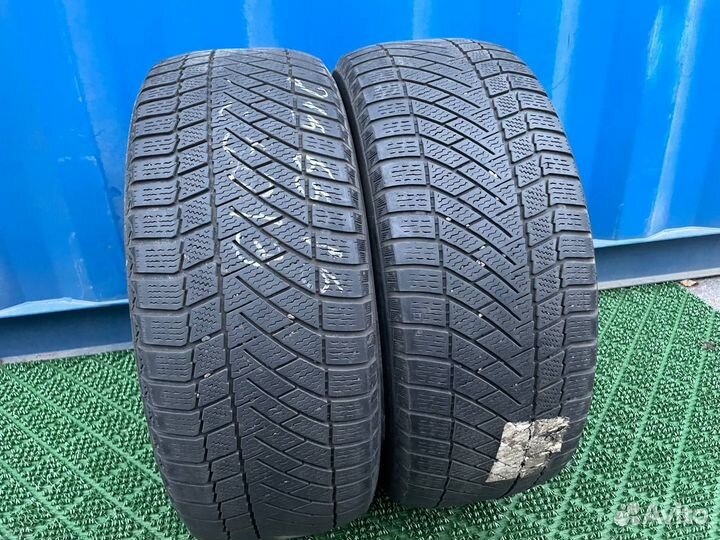 Continental ContiVikingContact 6 215/55 R16 105T