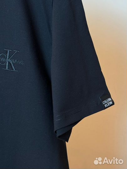 Футболка Calvin Klein