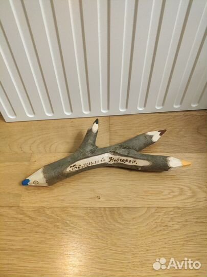 Многоцветный карандаш