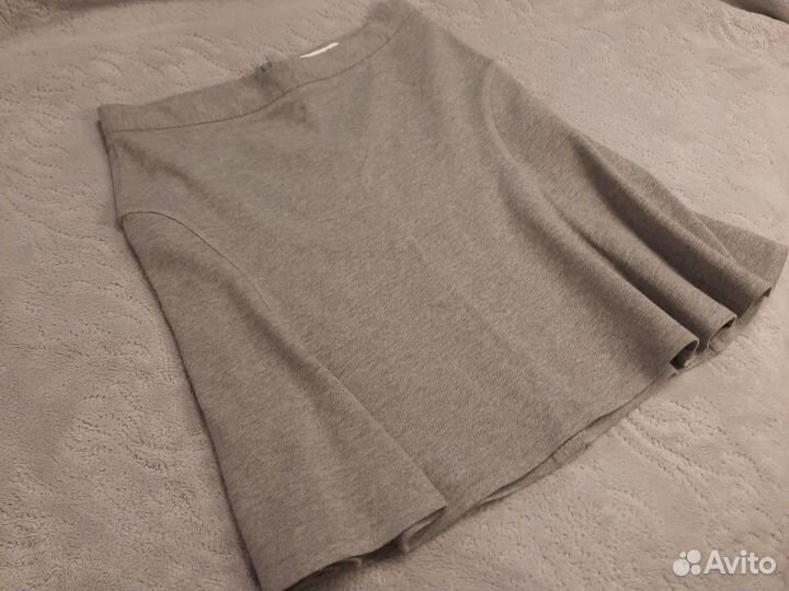 Юбка Lacoste новая 38 размер по бирке