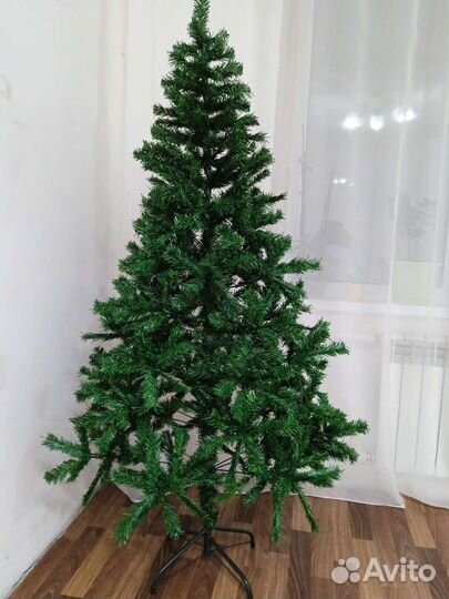 Ёлка искусственная