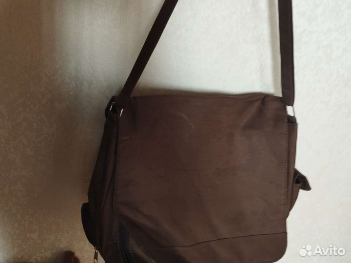 Портфель под ноутбук