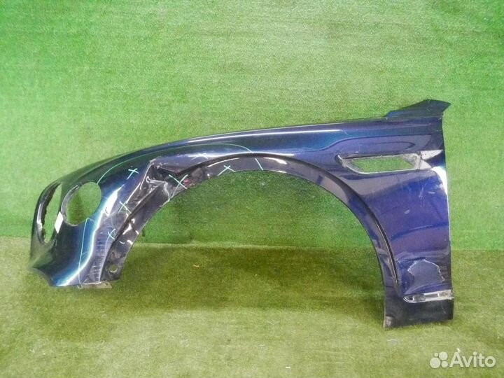 Крыло переднее левое Bentley Flying Spur