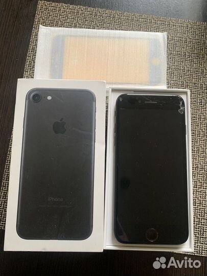 iPhone 7, 32 ГБ
