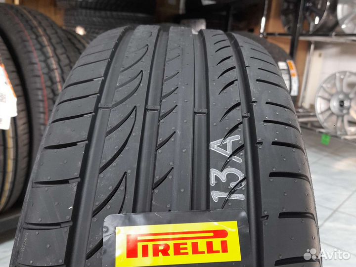 Pirelli Powergy 215/55 R17