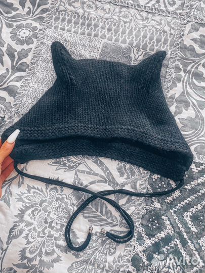 Шапка с ушками женская