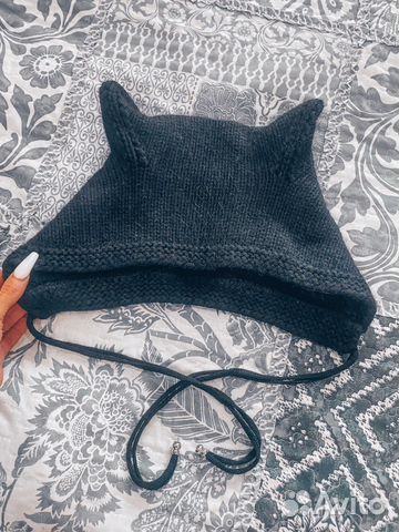 Шапка с ушками женская