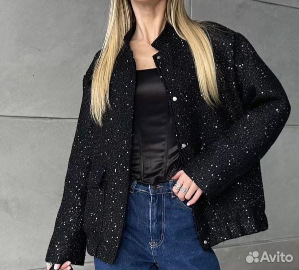 Бомбер с пайетками