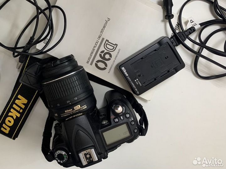 Зеркальный фотоаппарат Nikon d90
