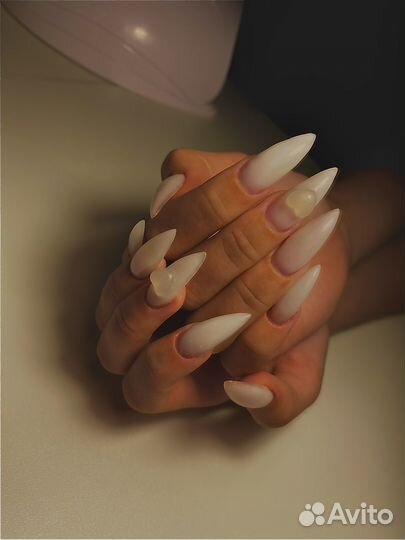 Маникюр на дому