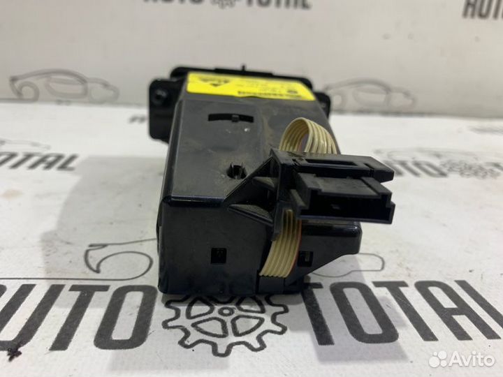 Телефон Bmw 745 E65 N62B44 2004