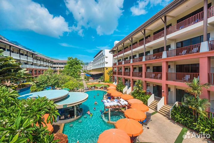 Пхукет на 12 ночей 2Взр+1Реб из Москвы