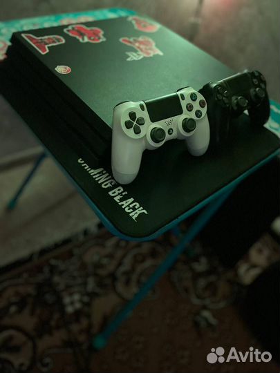 Sony playstation 4 pro 1tb