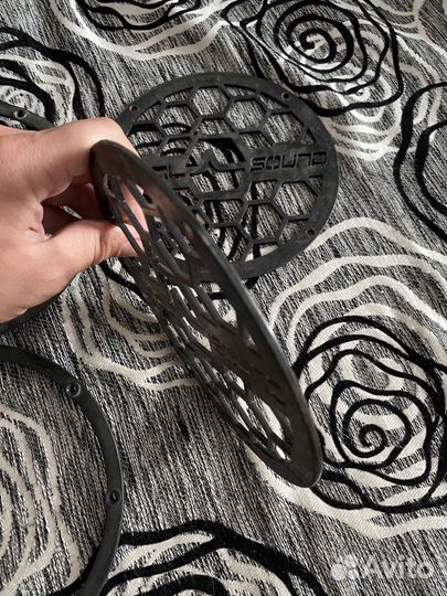 Гриль для 16 динамиков