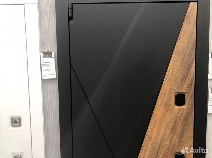 Стальная дверь