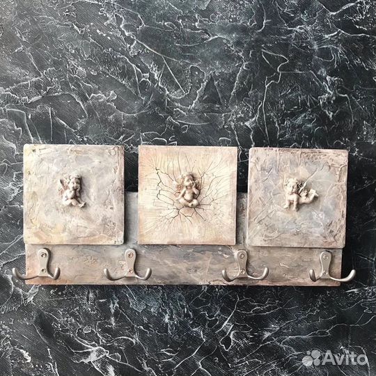 Крючки, ключница