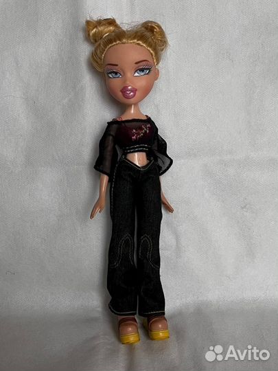 Кукла bratz