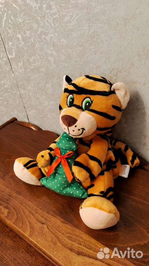 Тигр под новогодние конфеты