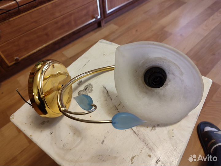 Светильник настенный