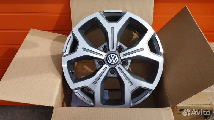 Новые диски R17 Volkswagen Multivan Caravella