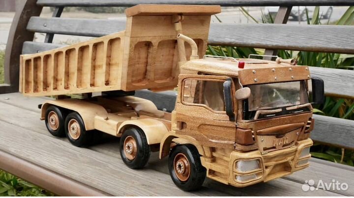 Макеты автомобилей из дерево на заказ