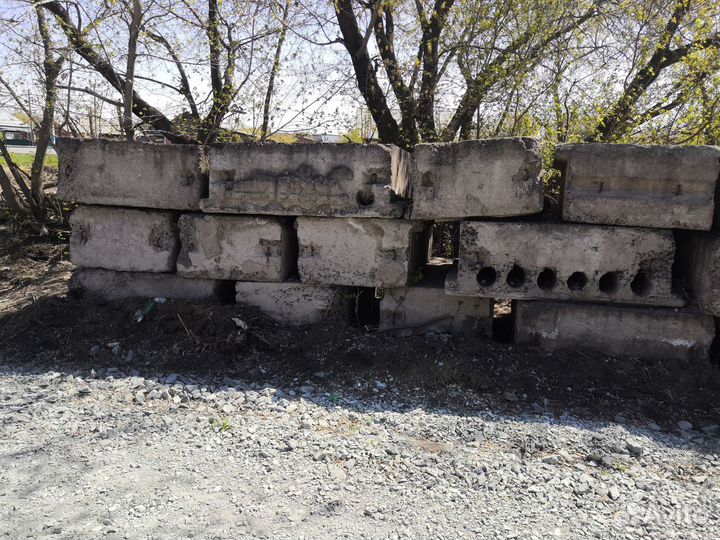 Бетонные блоки бу