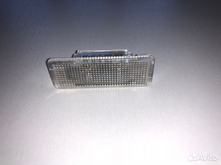 Плафон салонный BMW X5 E53 (бмв Х5 Е53)