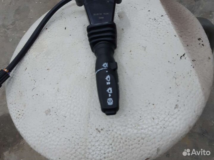 Переключатель-рычаг стеклоочистителя Газель,Газон