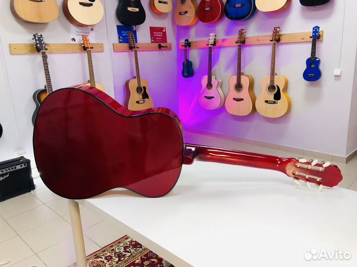 Гитара Belucci 4/4