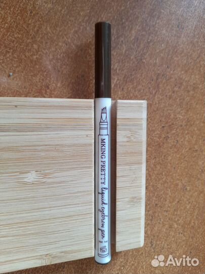 Карандаш-лайнер для бровей (темно-коричневый)